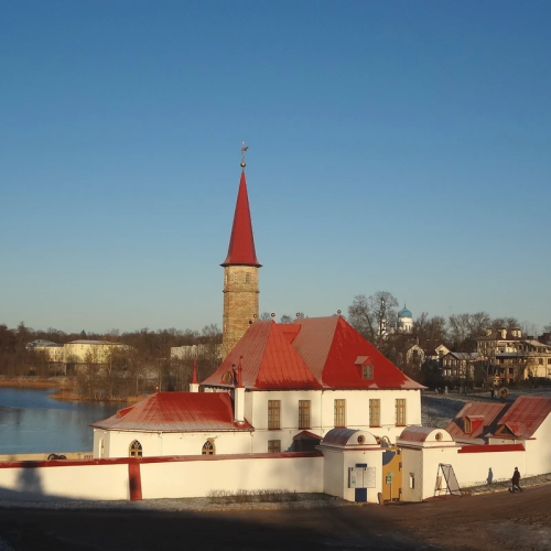 Все парки и замки Гатчины за один день