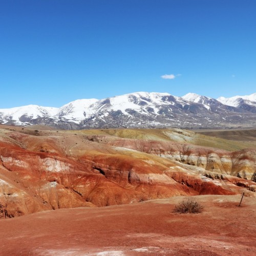 Алтайские чудеса: водопады, горы, озёра и марсианские пейзажи в мини-группе