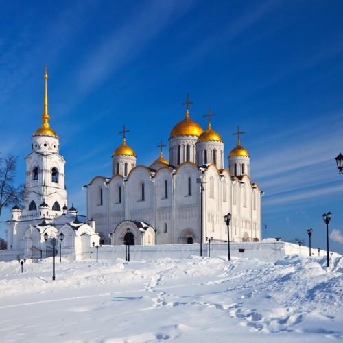 Новогодний выезд во Владимир и Суздаль с праздничной программой в стиле фильма «Чародеи»