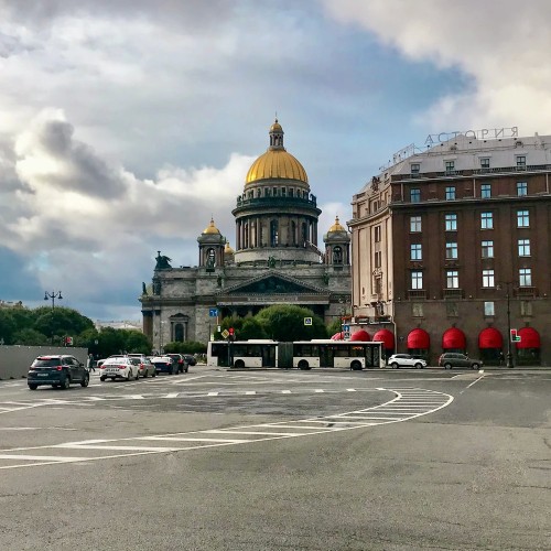 Истории парадных площадей + Исаакиевский собор с подъёмом на колоннаду