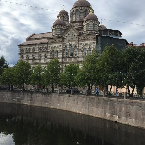 Тихая Петроградка: прогулка вдоль реки Карповки