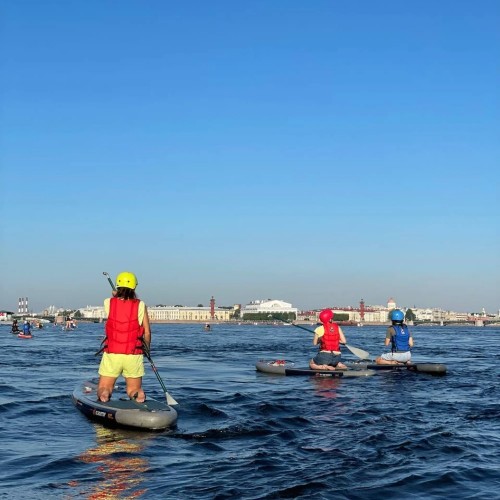 От Летнего сада до Казанского собора — на сапборде