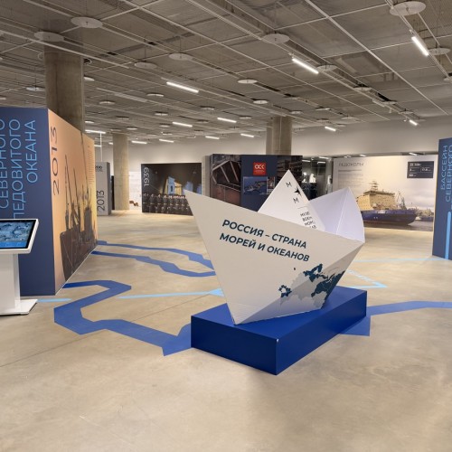 «Лахта-центр» и Кронштадт — из Петербурга