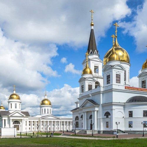 Самарская набережная: от истоков до «Бурлаков на Волге»