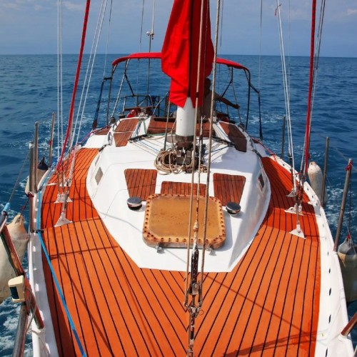 Прогулка на парусной яхте в Чёрном море