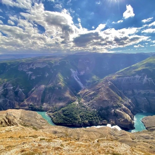 Два сердца Кавказа: Дагестан и Чечня