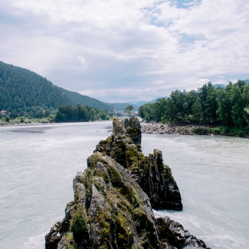 Алтайские чудеса: водопады, горы, озёра и марсианские пейзажи в мини-группе