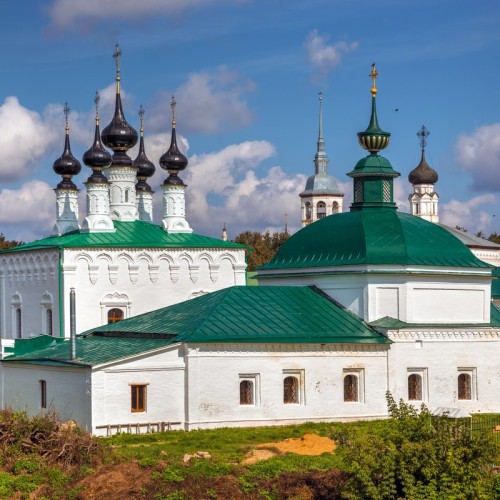 Суздальская старина: знакомство с городом