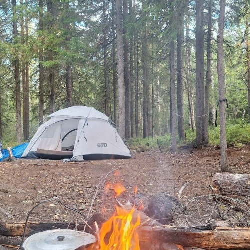Поход-перезагрузка среди дикой природы Карелии в мини-группе (из Санкт-Петербурга)