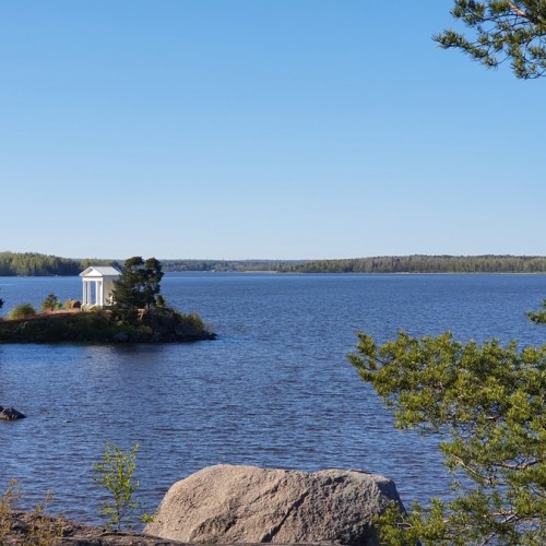 Однодневная экскурсия из Петербурга в Выборг на автобусе