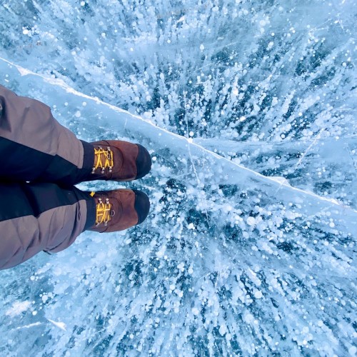 Индивидуальный джиппинг на Байкал с фотографом: ледяные пейзажи Ольхона и Огоя без экскурсий