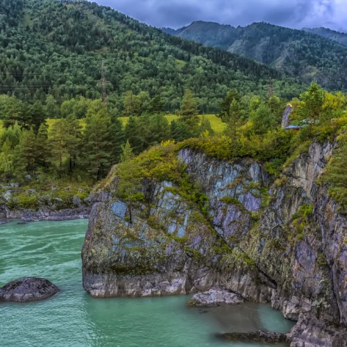 Май — пора на Алтай: Телецкое озеро, Патмос и Чуйский тракт