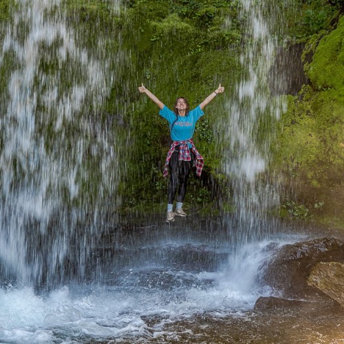 Джип-тур на Итуруп и Шикотан в мини-группе: неизведанные места, релакс в термах и гастрономия