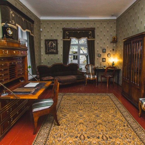 Знакомство с землёй Русской: в Старую Руссу, Великий Новгород и по местам Достоевского на минивэне