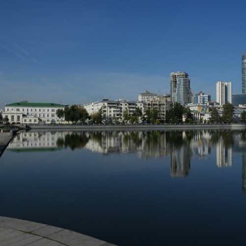 Прогулка по центру Екатеринбурга и дегустация уральских пельменей