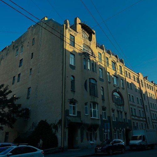 Хоррор-путешествие по самому загадочному району Питера