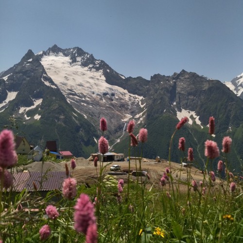 Выезд в Домбай на внедорожниках из Кисловодска: Гум-Баши, Мусса-Ачитара и Алибекский водопад