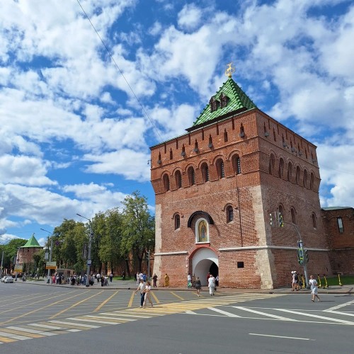 Историческая прогулка по сердцу Нижнего Новгорода