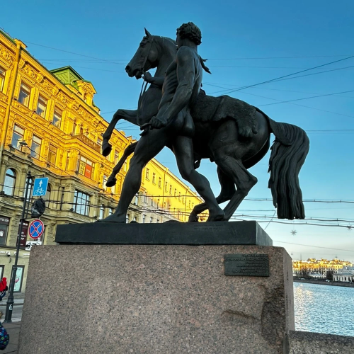 Ленинград: жизнь в блокадном кольце