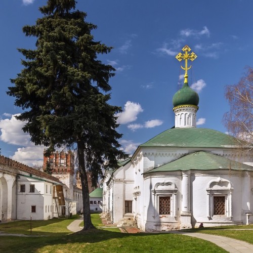 Новодевичий монастырь: прогулка сквозь века