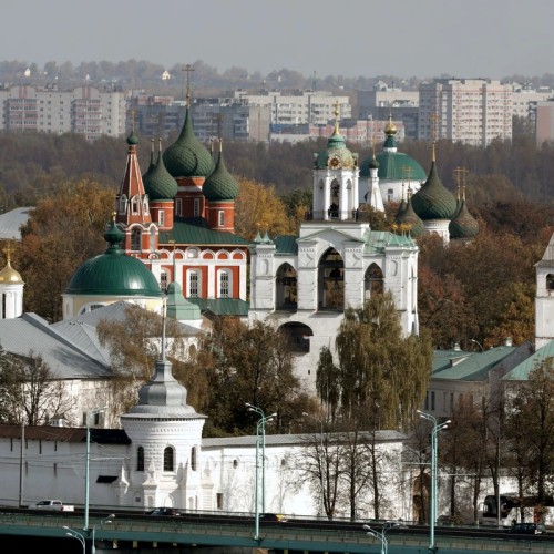 Знакомство с Ярославлем на авто-пешеходной экскурсии в группе