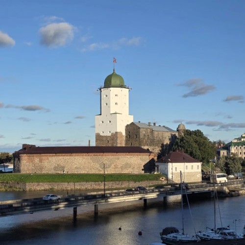 В лабиринтах Выборга: от центральных улиц до секретных переулков