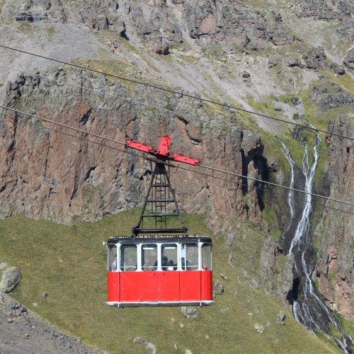 К седому великану Эльбрусу: тур выходного дня из Владикавказа