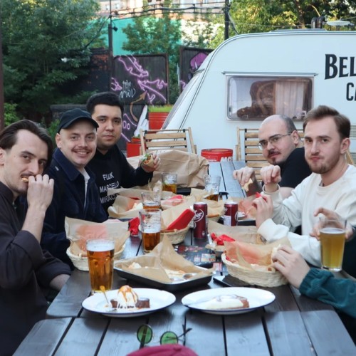 Декаданс и ренессанс: лекция-променад по необычным барам Петербурга (18+)