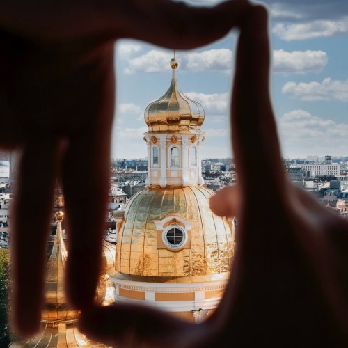 Must-see: Питер с высоты, парадные и легендарная квартира Довлатова