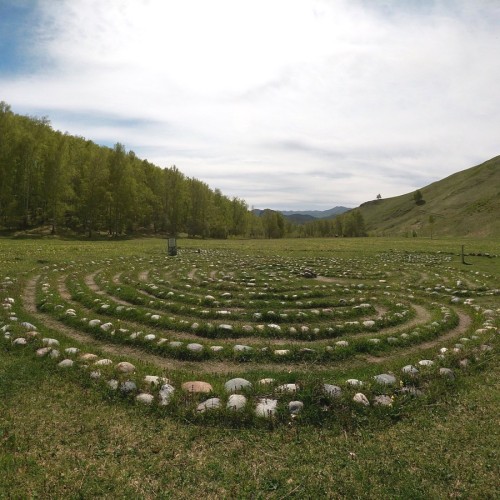 Треккинг по хребту над долиной Катуни