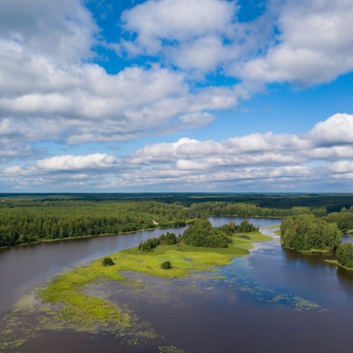 Лёгкий сплав на катамаранах по реке Немде с прогулками и проживанием в палатках