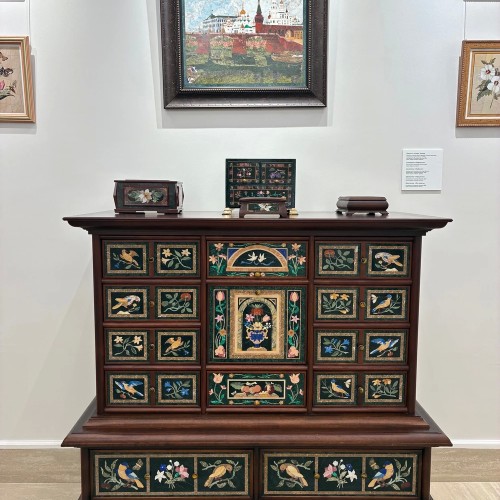 Рисующие камнями: экскурсия в музее флорентийской мозаики Санкт-Петербурга