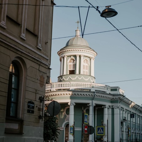 Прогулка по Литейной слободе: символы, истории, интриги