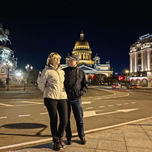 Атмосферная прогулка по ночному Петербургу