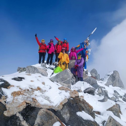 Приключение в Монголии: восхождение на высочайшую вершину Саян (из Иркутска)