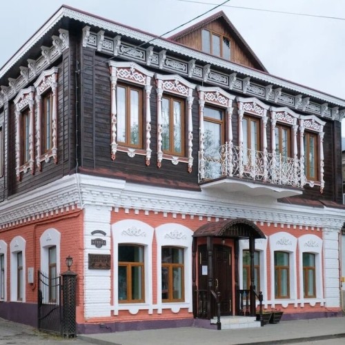 На цветение сирени в Липецкую область из Москвы: Богородицк, Елец и природа