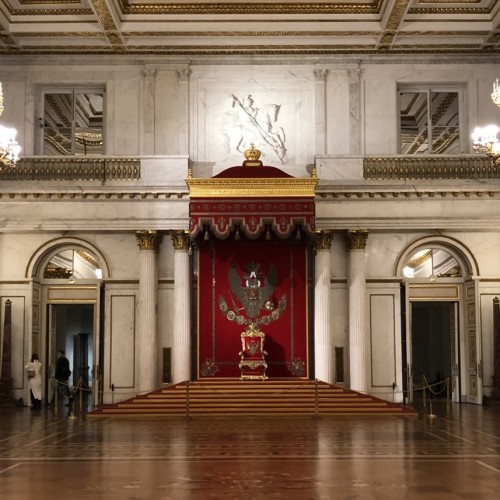 Сокровища Эрмитажа: мумии, рыцари, «Павлин» (билеты включены)