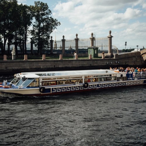 Парадный Петербург на теплоходной прогулке