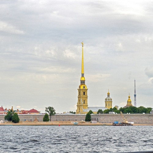 На минивэне — по Петербургу (с посещением Петропавловской крепости)