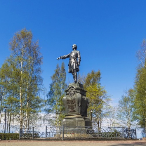 Экскурсия по Петрозаводску «Императоры и пушки»