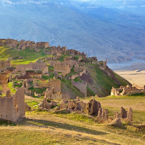 Выше облаков на 3760 метров на гору Шалбуздаг: треккинг налегке с проживанием в гостинице