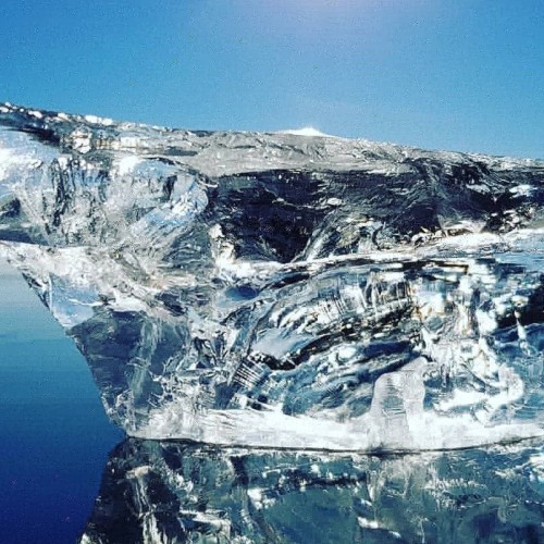 Активный тур на зимний Байкал: катание на снегоходе, хивусе и коньках и подлёдная рыбалка