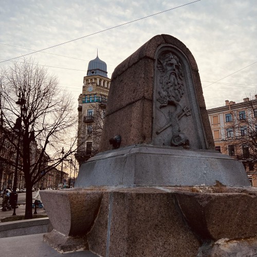 Путешествие в Коломну, или Петербург Гоголя и Достоевского