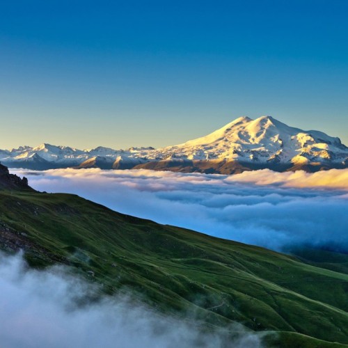 Курорты и горы Кавказа: Эльбрус и Домбай, Пятигорск и Кисловодск