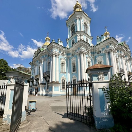 Семимостье и Николо-Богоявленский морской собор в Петербурге