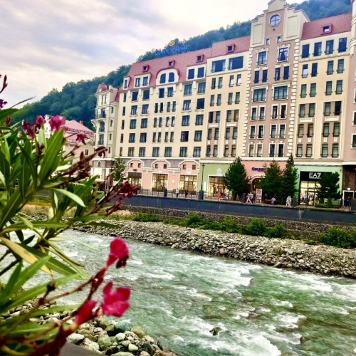 Индивидуальная поездка 3 в 1: Сочи, 3 горнолыжных курорта и главные локации Абхазии