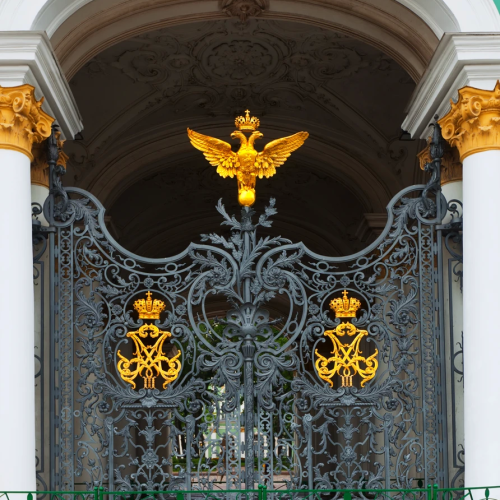 Эрмитаж: по следам династии Романовых (билеты включены)