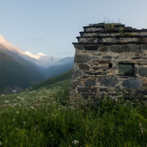 На джипах по заповедным местам Северной Осетии