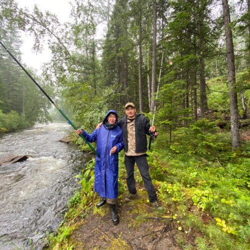 Богатство Байкала: рыбалка на реках и в диких местах на озере с катера