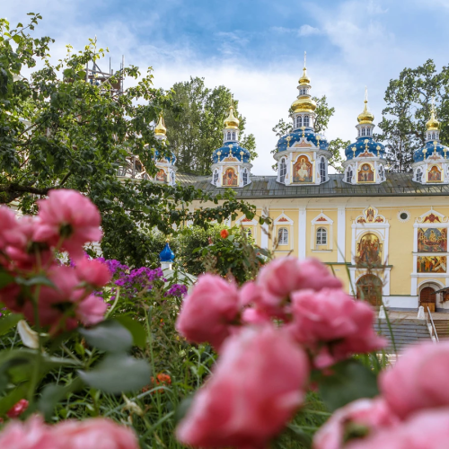 Автобусная экскурсия из Пскова в Изборск и Печоры
